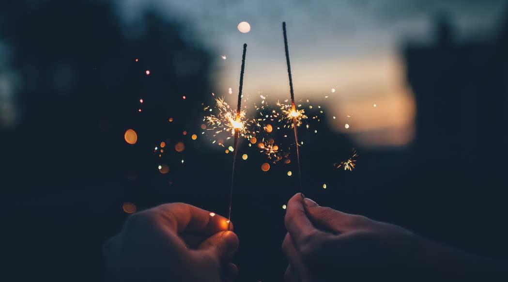 国庆节遇上中秋节英文,欢迎到中国度过中秋节英语怎么说