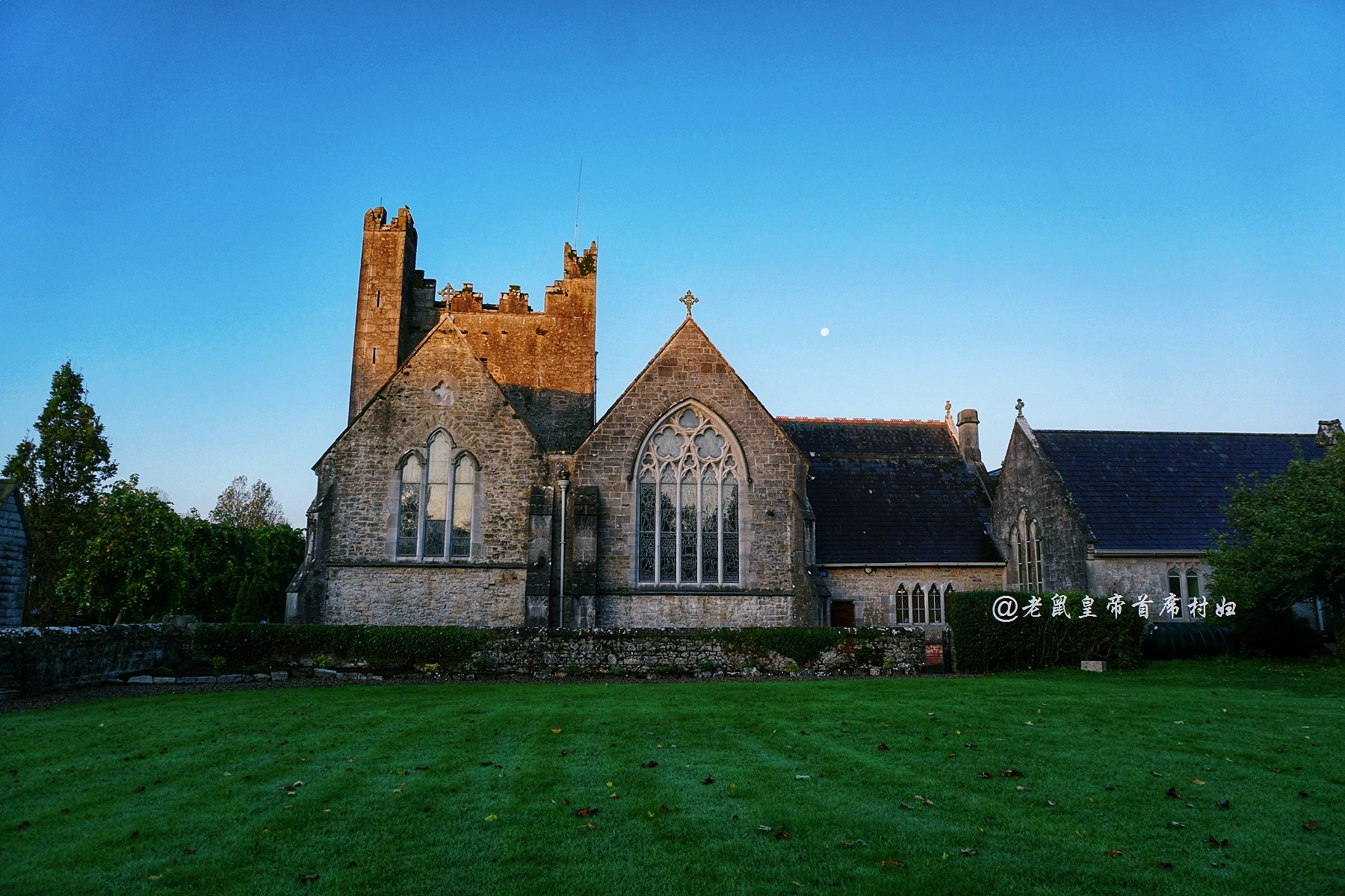 爱尔兰为什么那么多人向往,爱尔兰阿黛尔小镇