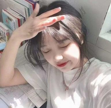 热恋期只会“mua”？女孩更喜欢这个，直男：为啥不早说