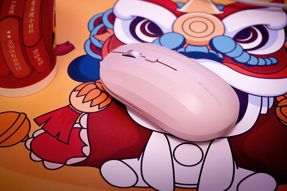 小米小爱鼠标和科大讯飞鼠标,科大讯飞鼠标和罗技鼠标对比