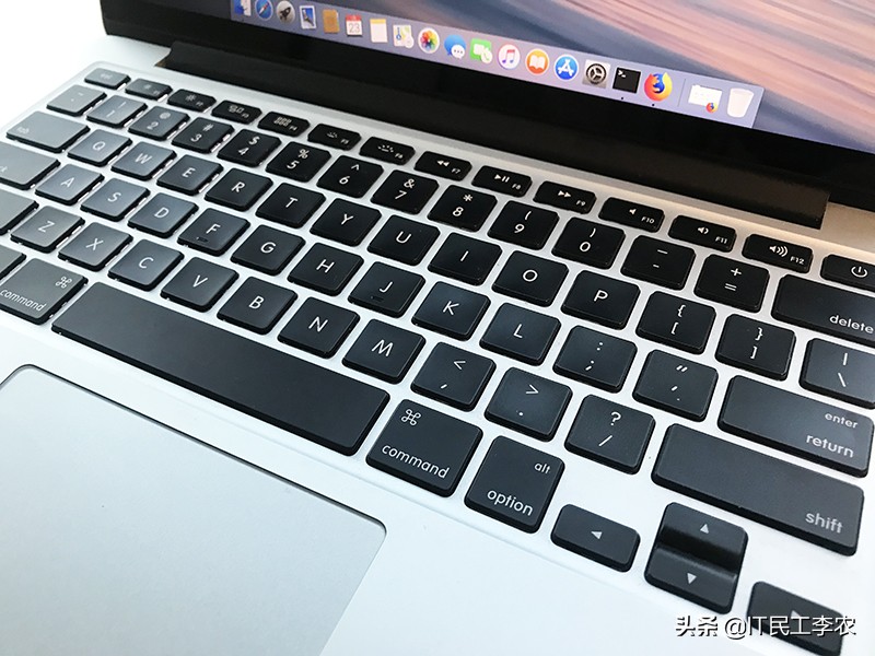 surfacebook1和surfacebook2对比,surfacebook能做汇报吗