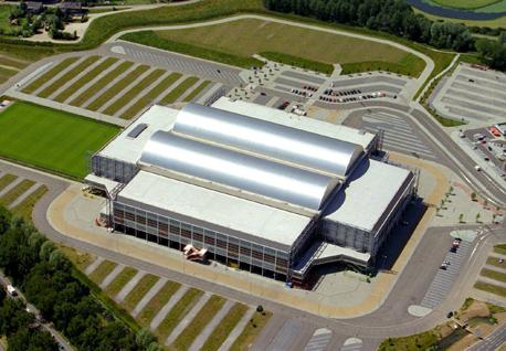 哪些球场可以全封闭,全球有多少个高尔夫球场