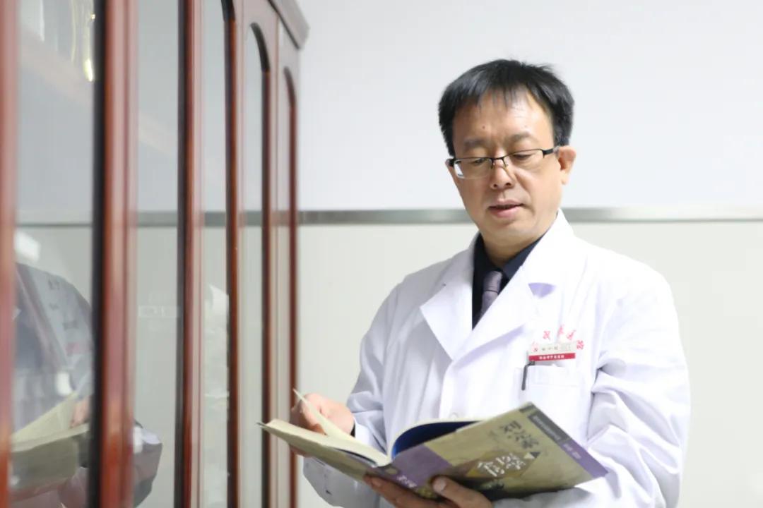 内分泌科张四青副主任医师,西安市中医院白小林