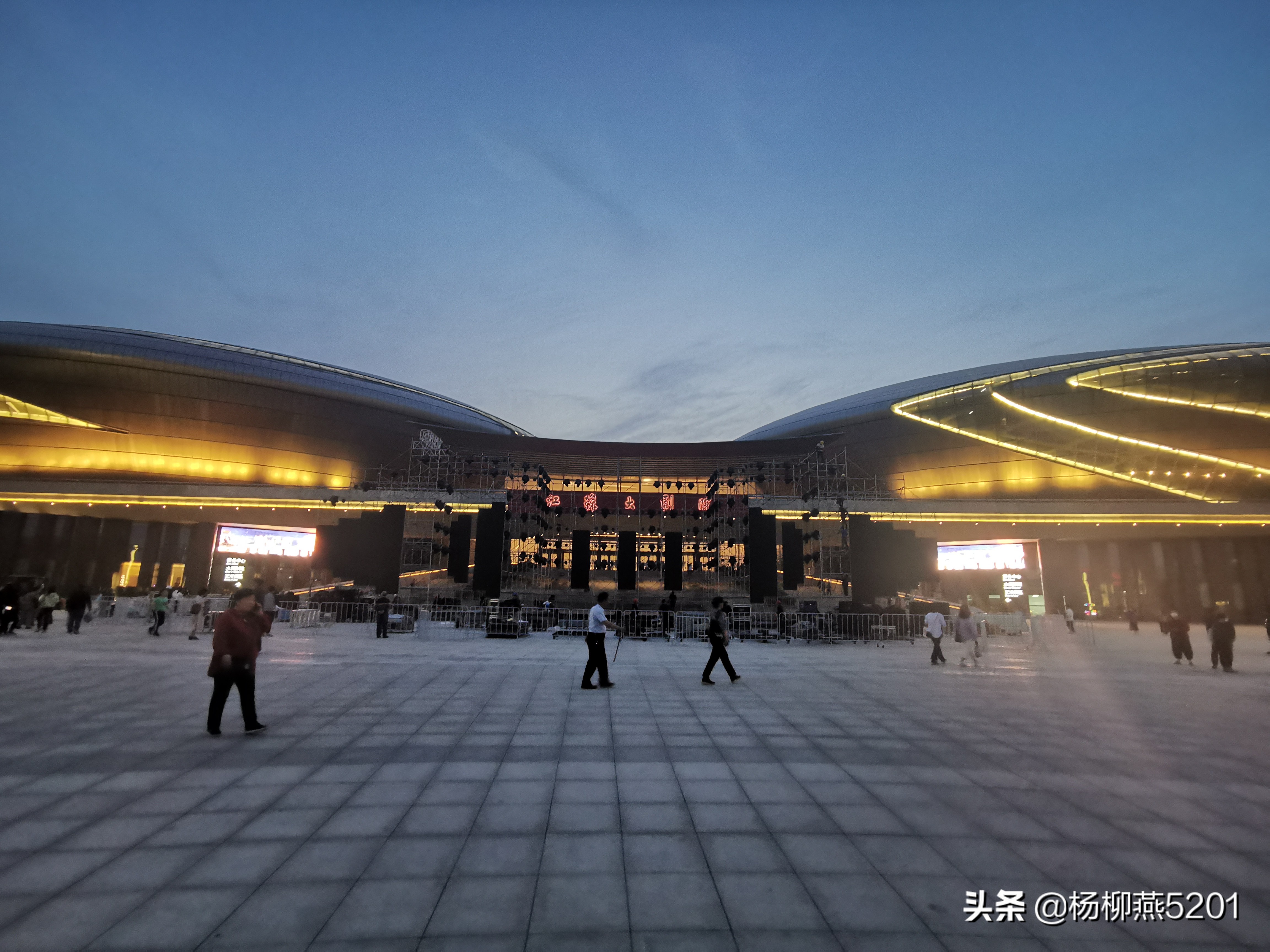 江苏大剧院综合体,江苏大剧院布局