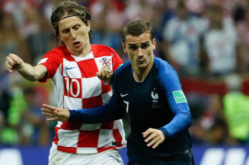 莫德里奇夺金球奖后再惹争议,莫德里奇这届能获得金球奖吗