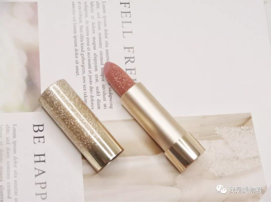 49块竟然比300块还好用，开挂的国产口红真的太美了