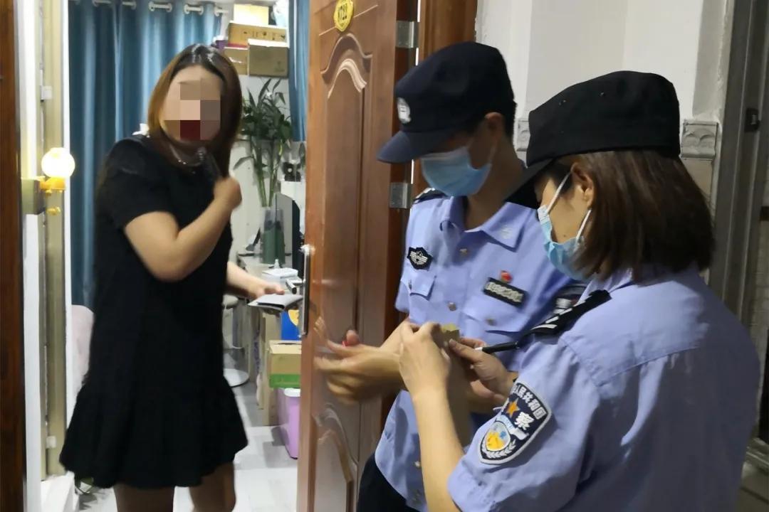 警方大清查一夜抓获20多人,汕头潮南统一清查行动