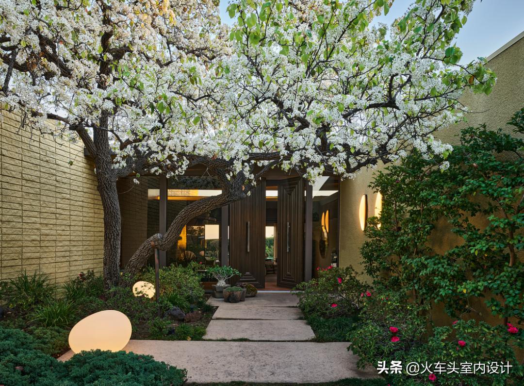 如何设计一个展厅效果图,500平方展厅布置