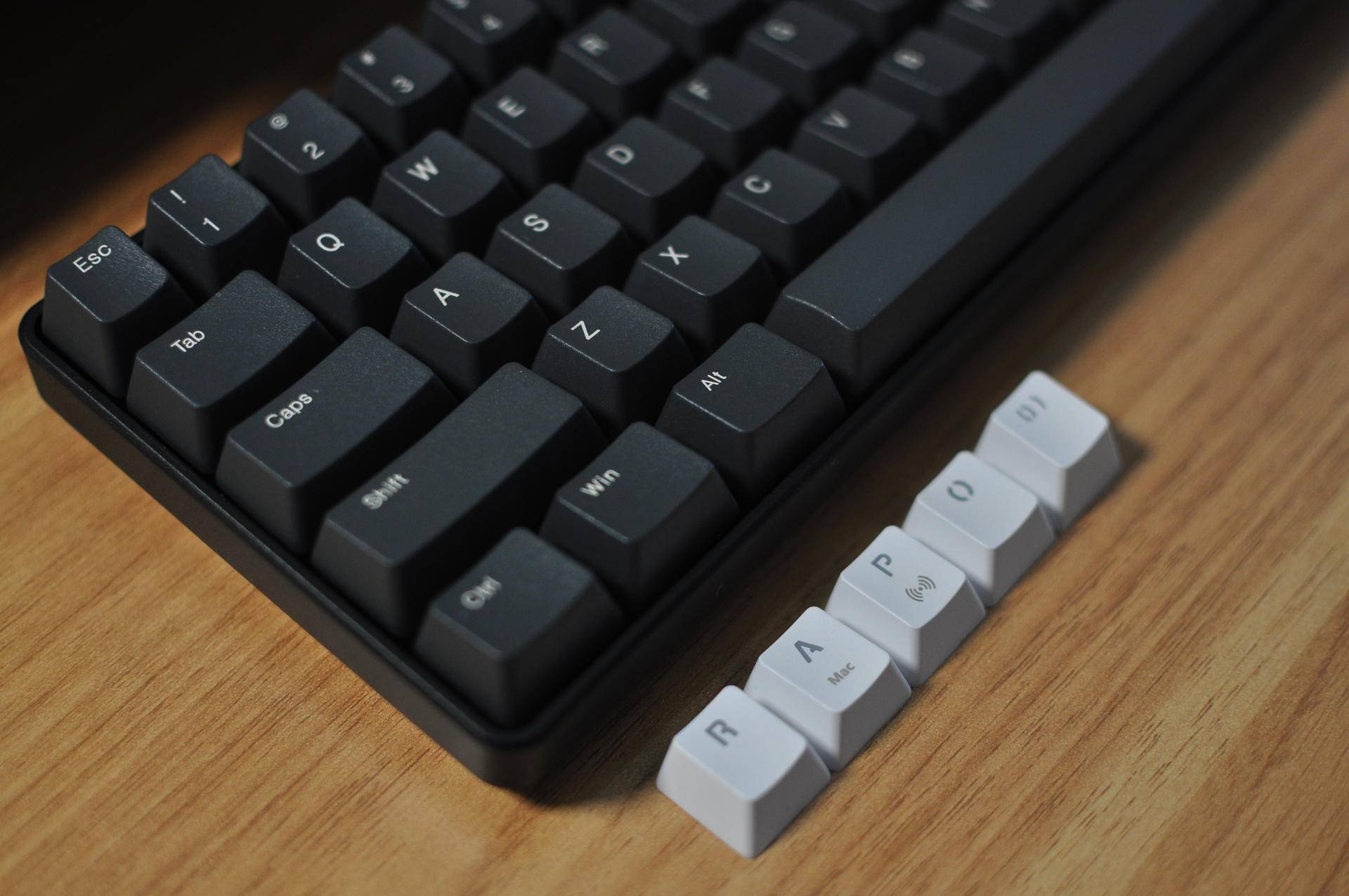 雷柏入门级机械键盘,雷柏v860-87游戏机械键盘详解