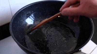 红烧肉用什么糖炒糖色比较好,红烧肉炒糖色的比例