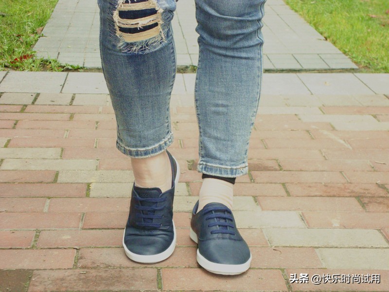 爱步ecco2024爱步新款踪迹,ECCO爱步秋冬休闲鞋