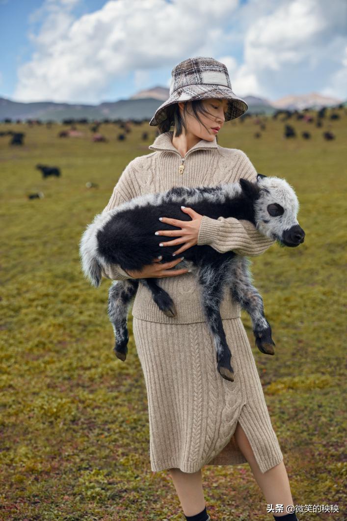 今年秋冬，雅莹送牦牛绒C位出道！让优雅服饰多一份爱的温度