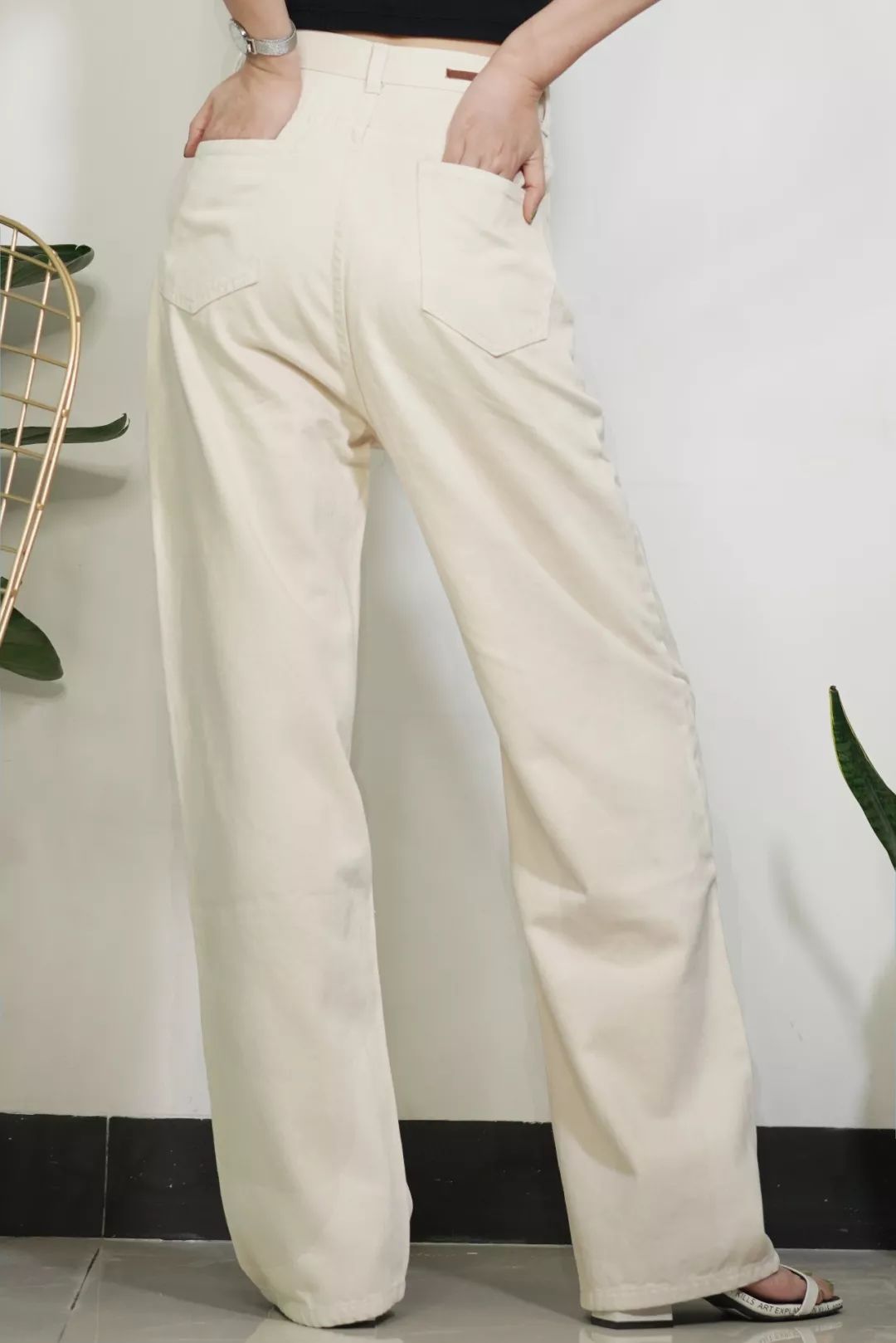 我试了九条白色牛仔裤，这四条太太太好穿了！