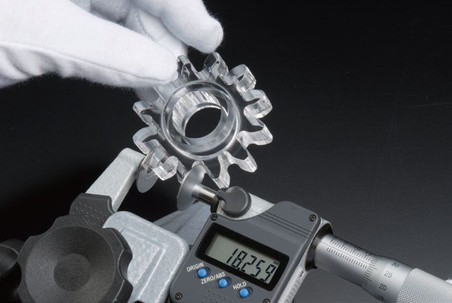 游标千分尺的使用方法视频教程,游标卡尺千分尺正确使用方法