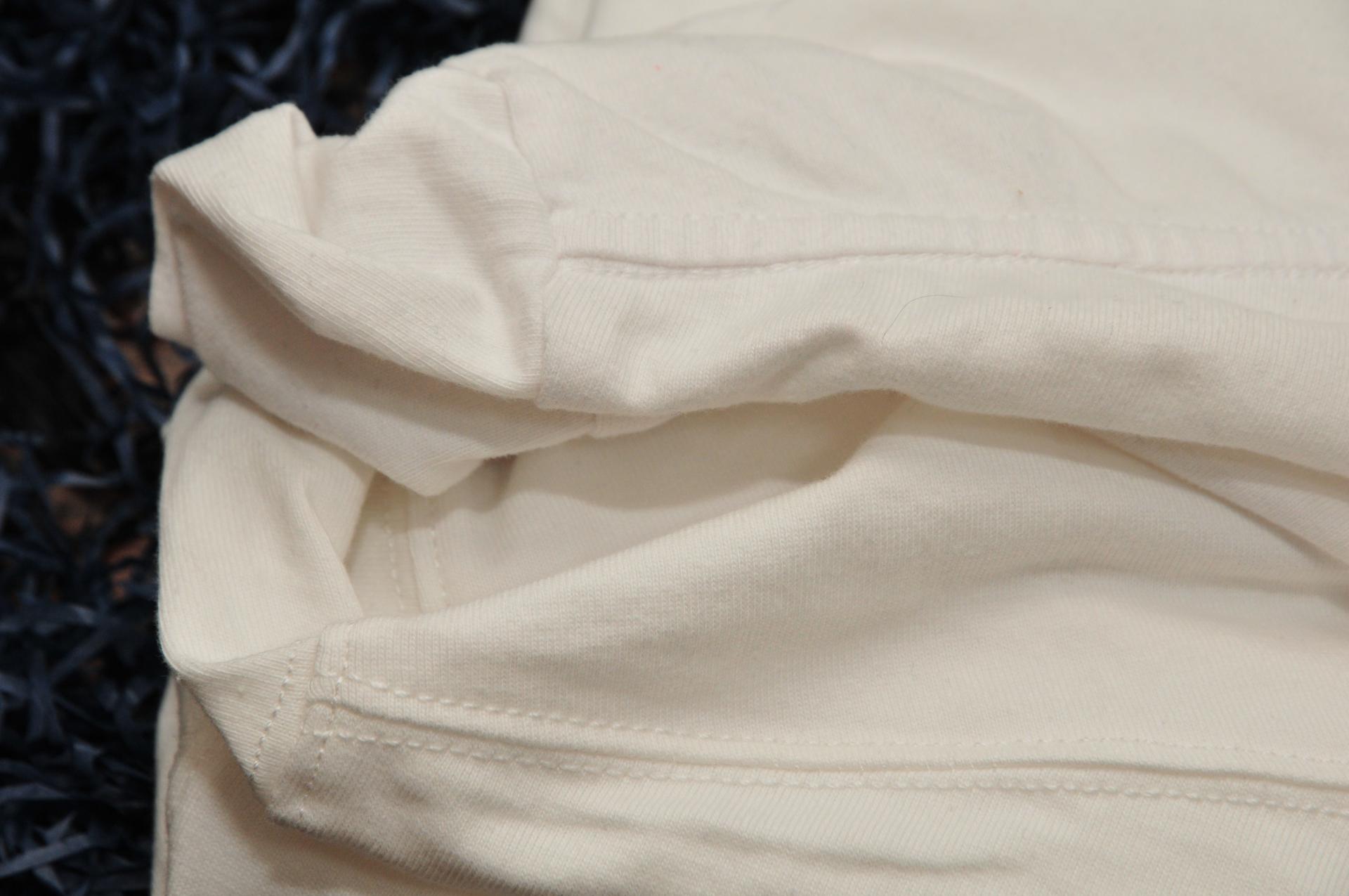 重磅t恤和普通t恤区别试穿,怎么穿又简单又好看的t恤