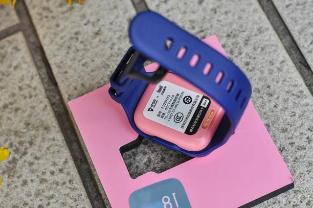 一千多元不买手机反而买了,儿童手表买哪一款比较实用