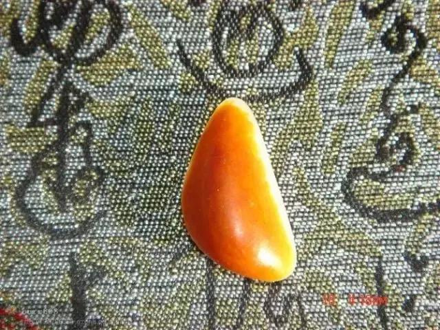 和田玉籽料皮造假对人身体有害吗,和田玉造假如何辨别