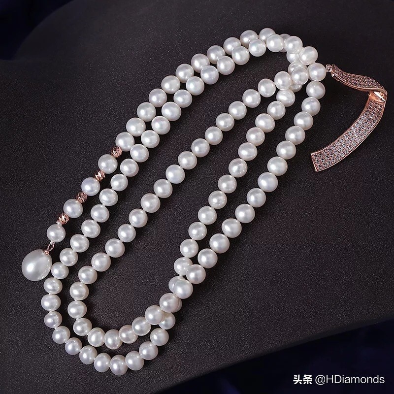 今年最火的毛衣链珍珠,2023最新款珍珠毛衣链