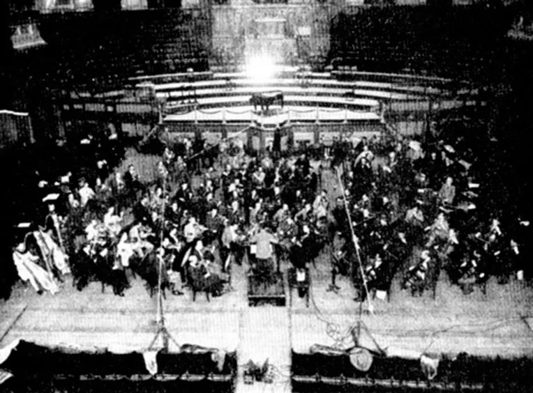 璧皵澧ㄦ柉mercury姘存槦,1950骞存按鏄焟ercury