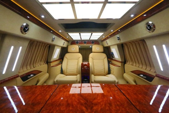 GMC特工一号.5.9米超长车身，蓝牌C照驾驭.现车.特惠