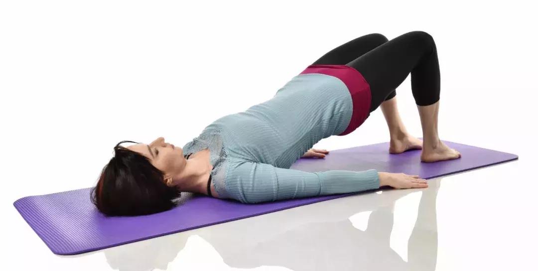 男怕前列腺有事，女怕阴道松弛！一个小动作能治也能防，便秘、痔疮也用得上