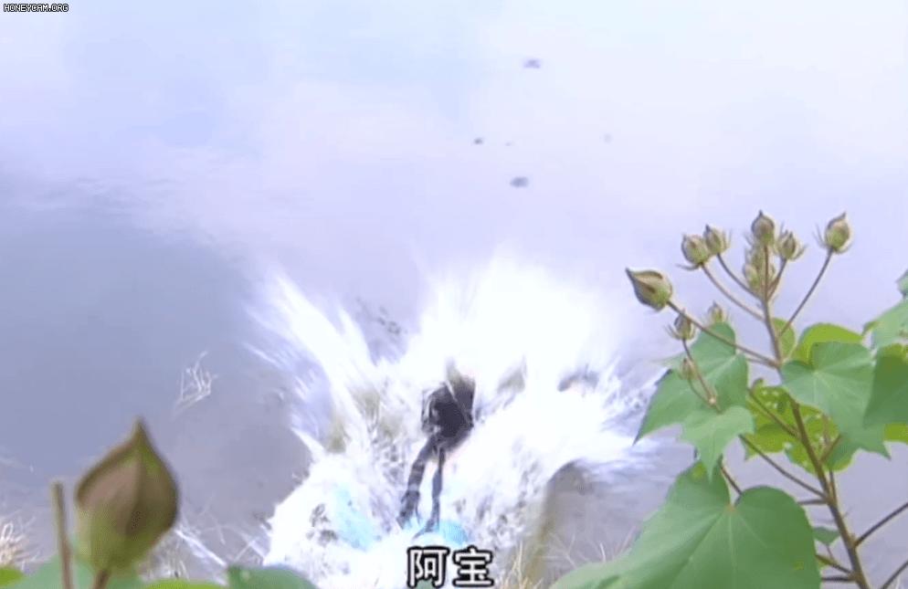 先纠缠，后绑架，一部《阿宝》揭开了无数人曾深陷的“爱情误区”