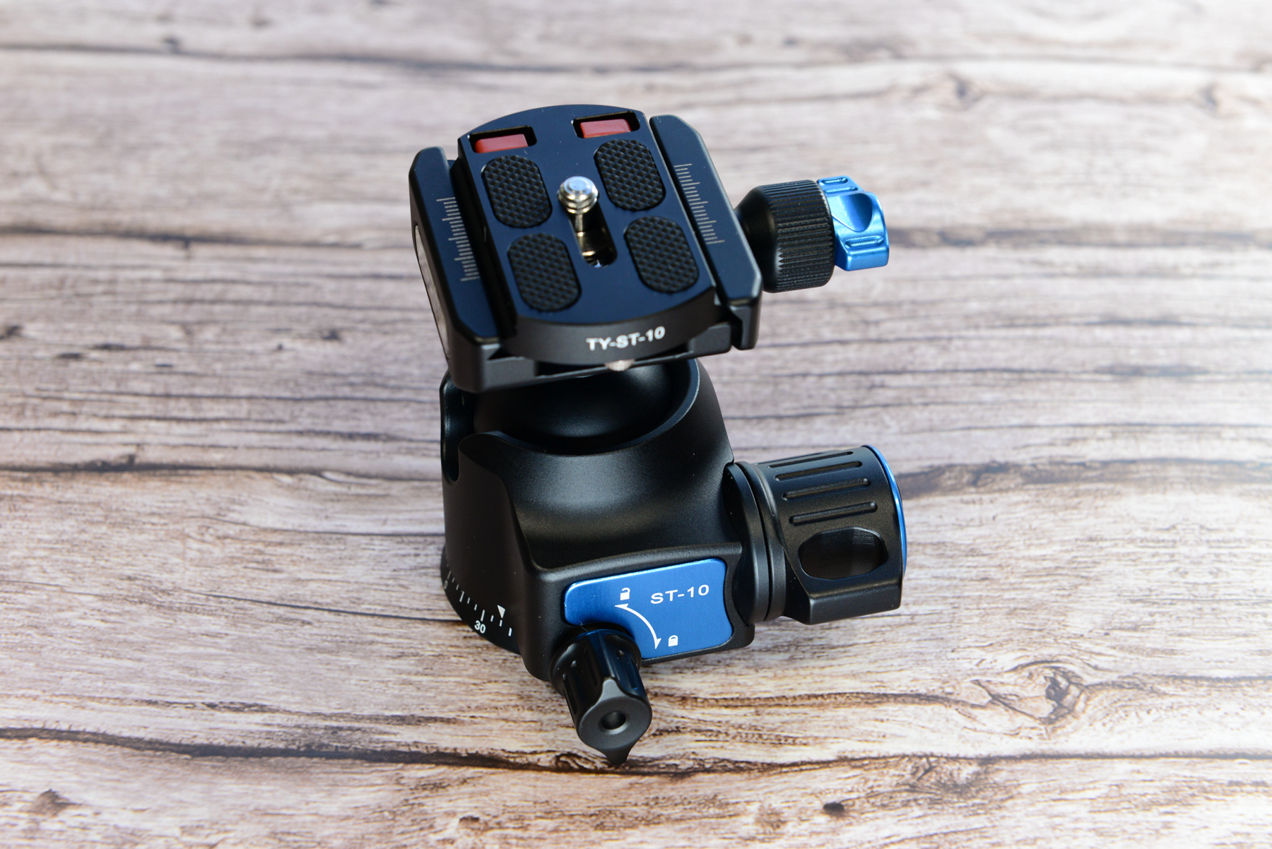 摄影好帮手,思锐便携碳纤维三脚架