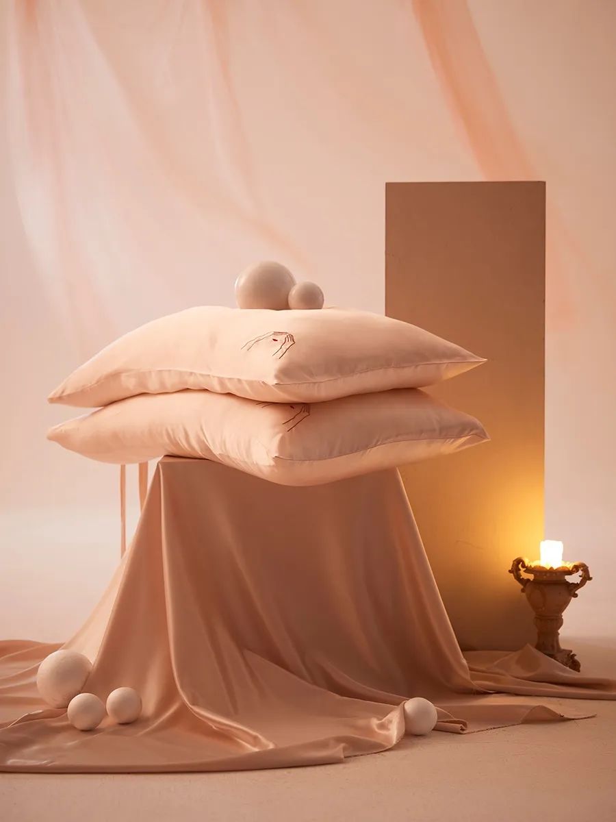 宅家必备的高颜值睡衣,夏季必备真丝枕套