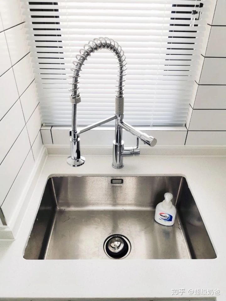 她买下40㎡自己住,功能一个不少,却能住出100㎡的宽敞