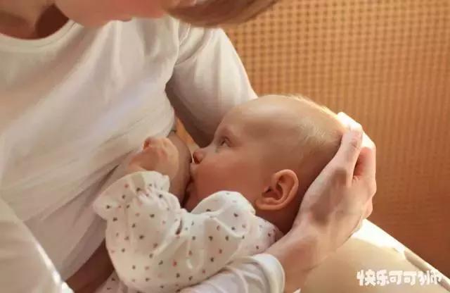 一个胸奶水多一个奶水少怎么回事,奶水不足奶水少教你几招快速下奶