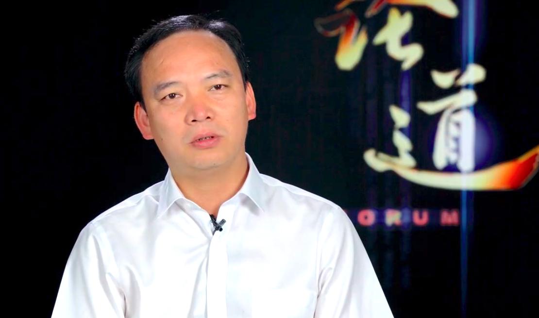 论道·龙永图、邓亚萍、张路、毛振华对话体教融合︱《论道》-《文明其精神野蛮其体魄》8月8日晚22:20播出