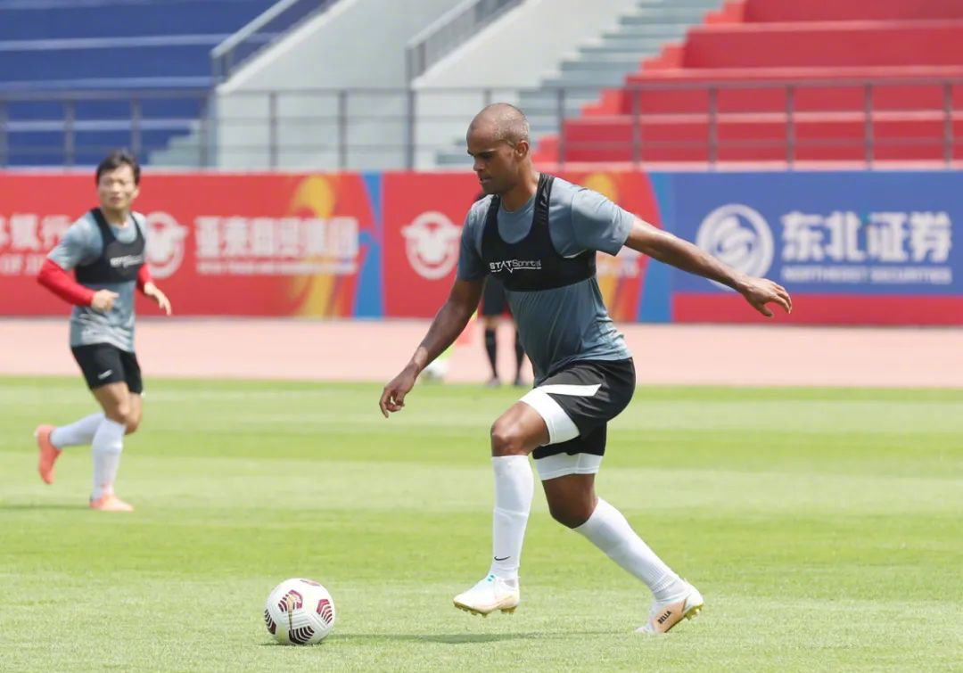 友谊赛之王完整视频,热身赛之王