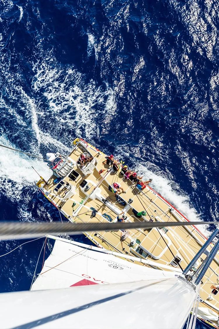 北纬50度的太平洋上，她是最“狠”的中国女人