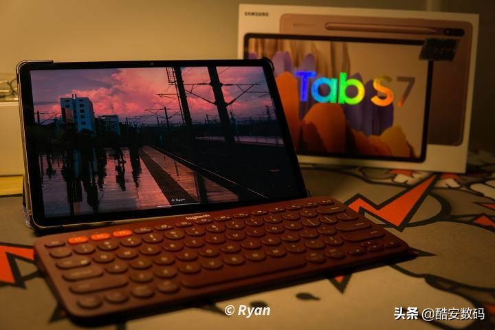 三星galaxytabs7+对比ipadpro,ipad平板只有紫色和蓝色