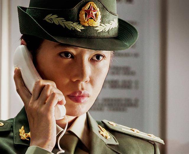 演军人的明星多少位,演军人的6位女星