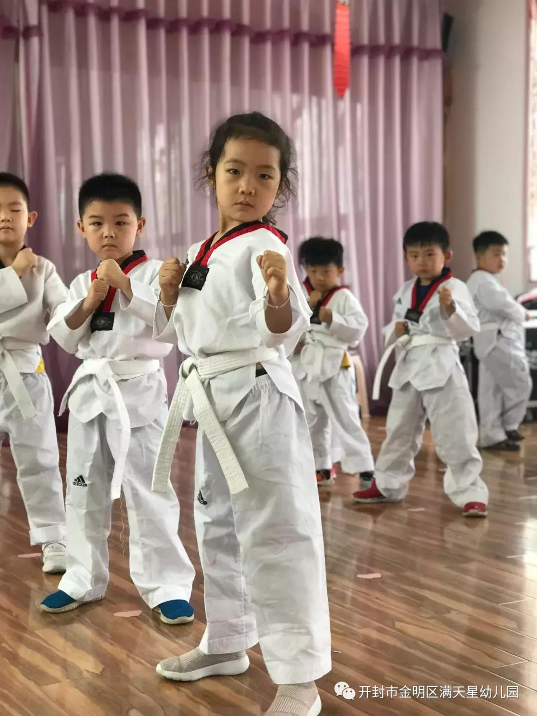 七彩童年梦，闪耀满天星：开封世幼·满天星幼儿园晚托特色汇报