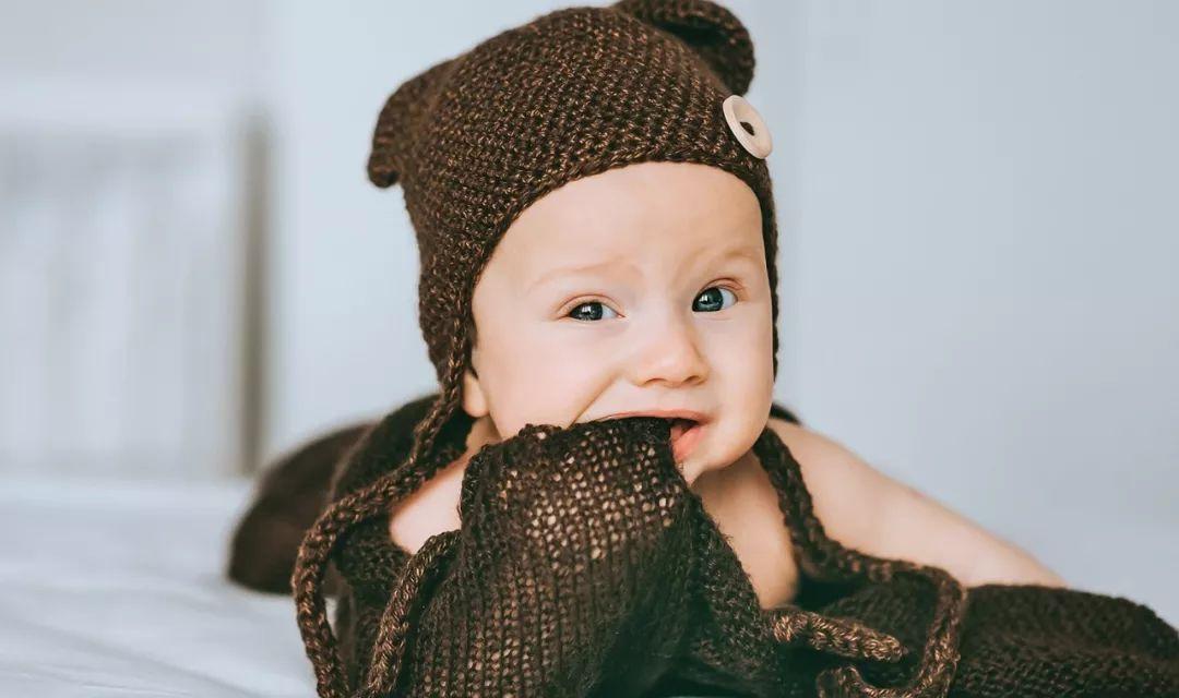 宝宝磨牙有什么好处,宝宝磨牙用什么方法解决