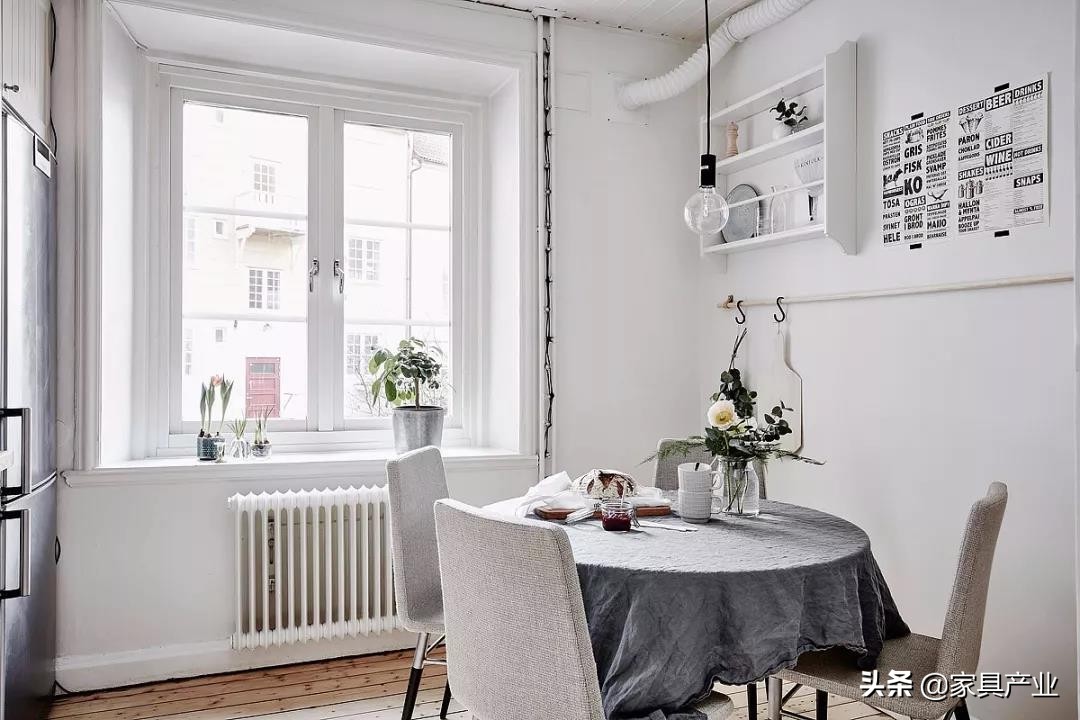 家里插座如何布局85%的家庭装错了,沙发后高位插座和低位插座