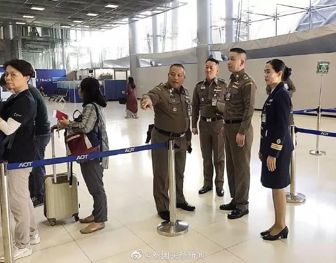泰国移民局暖心服务旅客新年出行