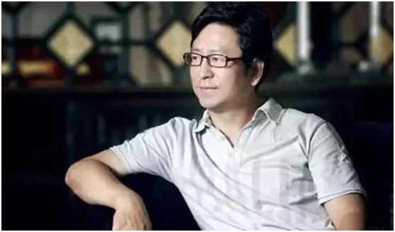 白岩松：多次被骂，曾患抑郁险自杀，今又因国籍风波被儿子“坑”