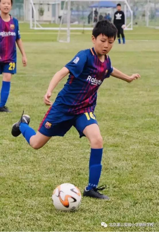 北京第二实验小学马坊分校足球,北京朝阳第二实验小学学生