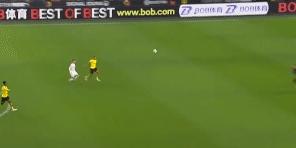 欧冠c罗莱万巅峰对决,梅西c罗莱万个人数据对比图