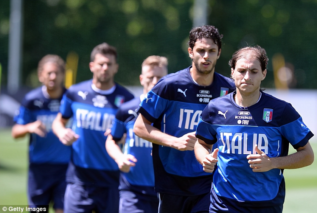 苏宁夺冠打破9个纪录,苏宁中超夺冠赛季回顾