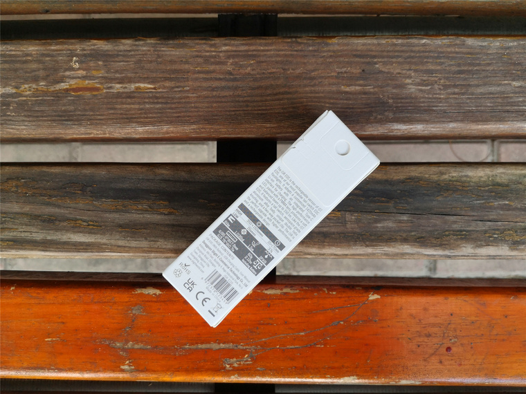 olight傲雷baldrs小型强光战术手电,我就是与众不同女声完整版