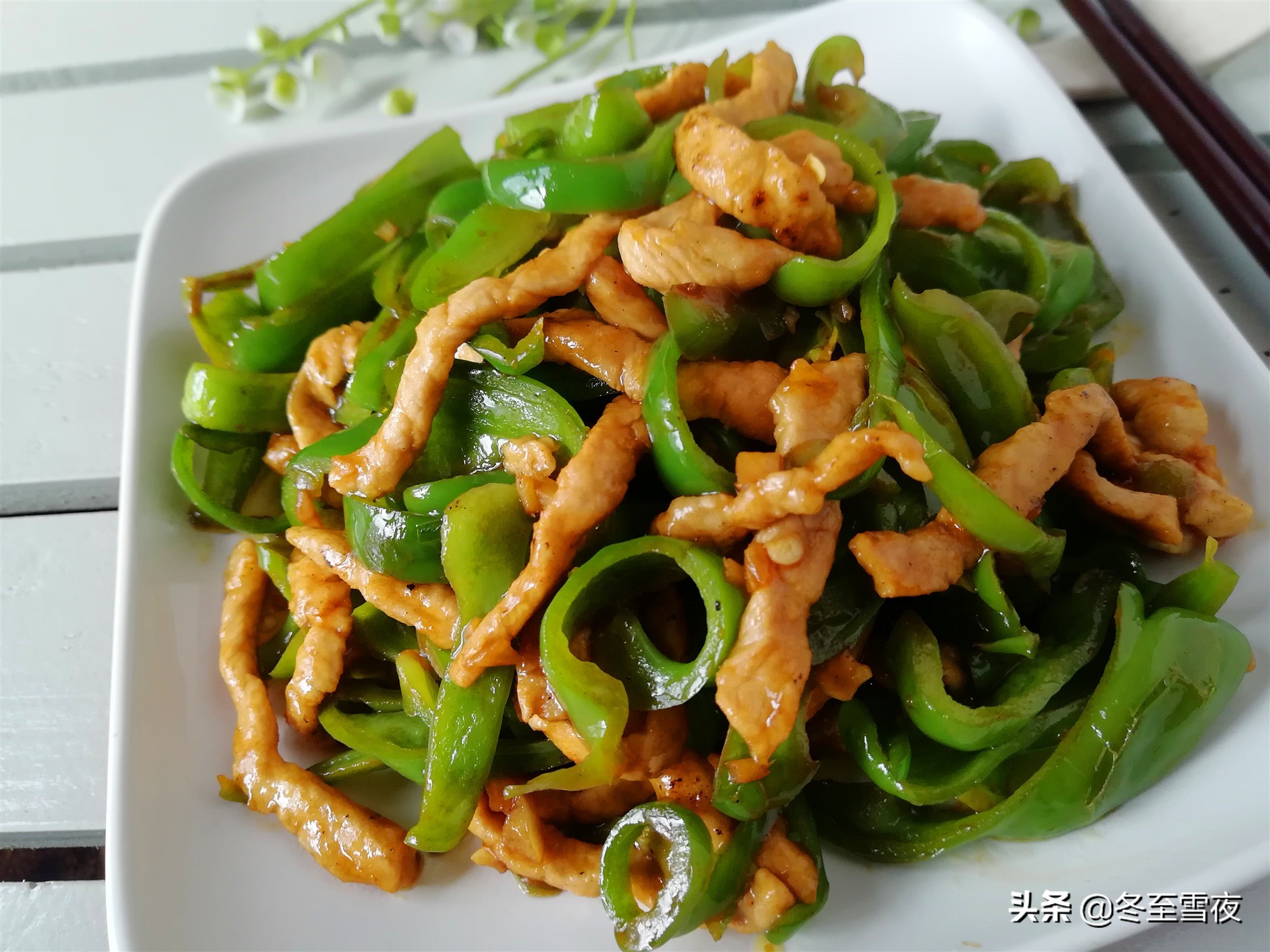 炒菜放肉丝怎样做肉丝才嫩,炒菜放肉丝要不要腌制