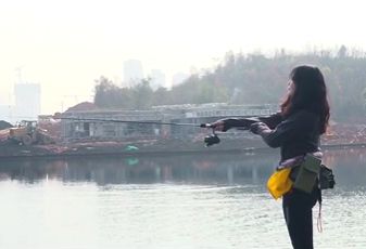 抛竿、希望，收杆、失望，于是就有了再一次的出行