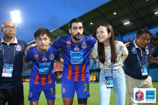 伍伦盼泰国女足,泰国足协女主席伍伦盼