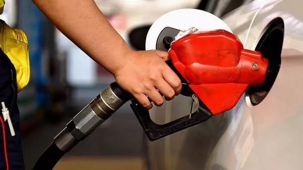 雷克萨斯lm300h试驾七座落地价,雷克萨斯lm300h对比埃尔法