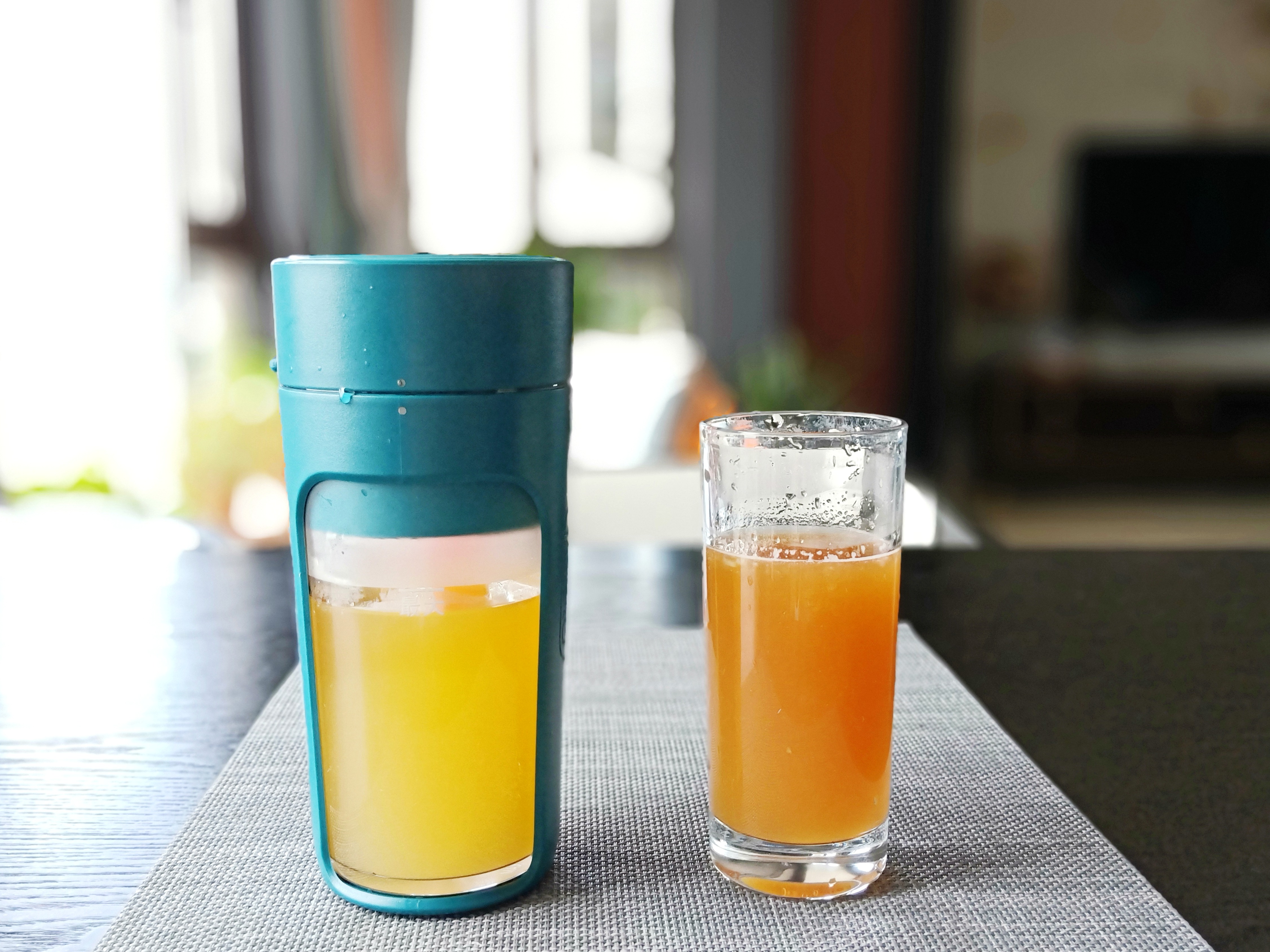 鲜榨果汁沉淀怎么解决,如何防止鲜榨果汁变黑