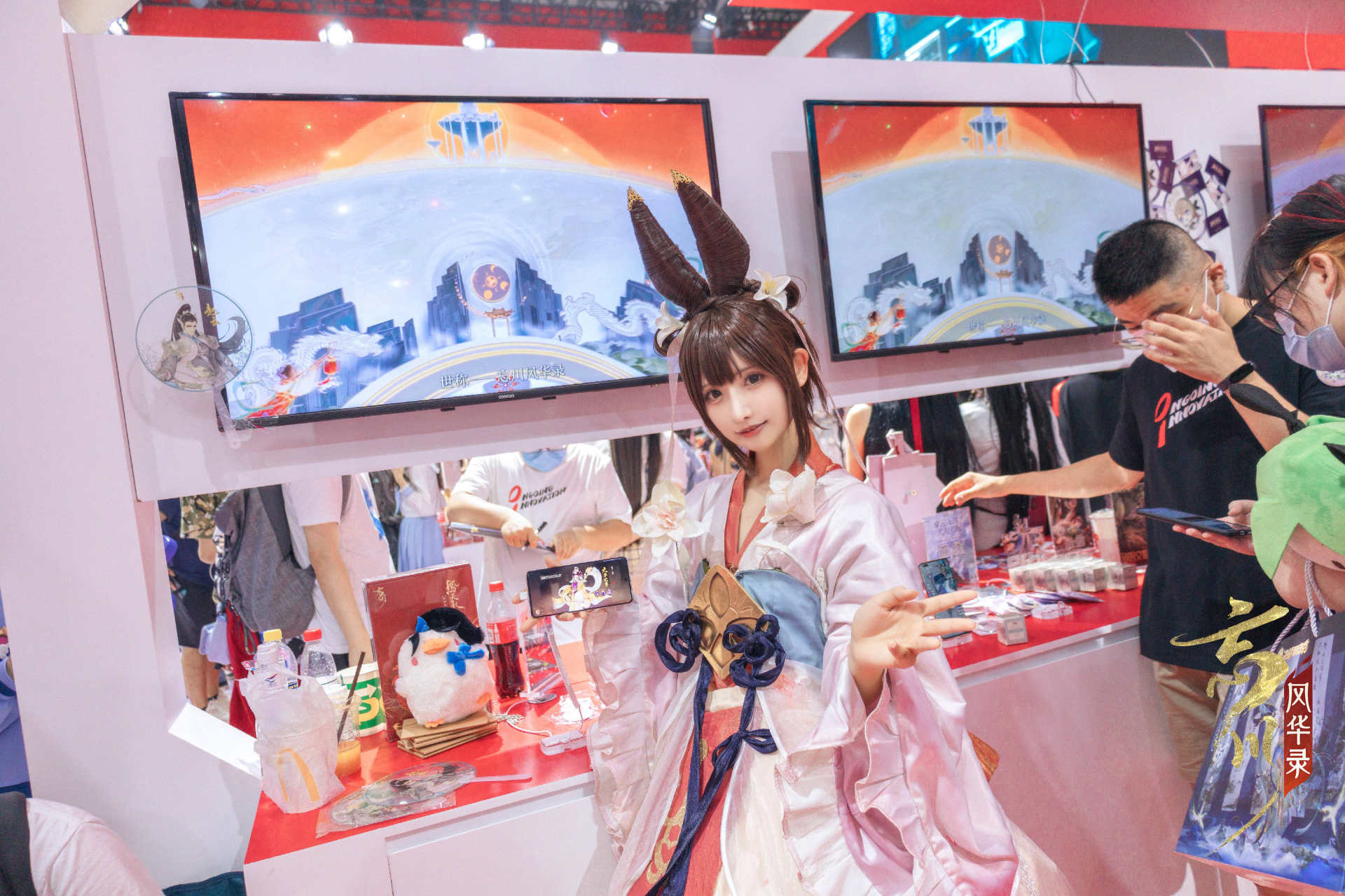 72岁奶奶二次元,112岁老奶奶二次元